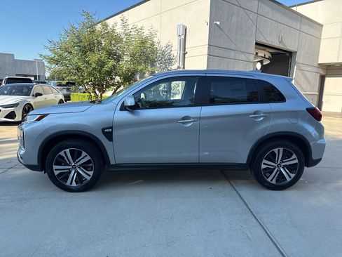 New 2025 Mitsubishi Outlander Sport ES image 4