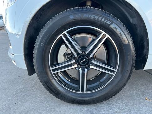 Used 2019 Volvo XC60 T6 Inscription w/ Protection Package Premier image 34