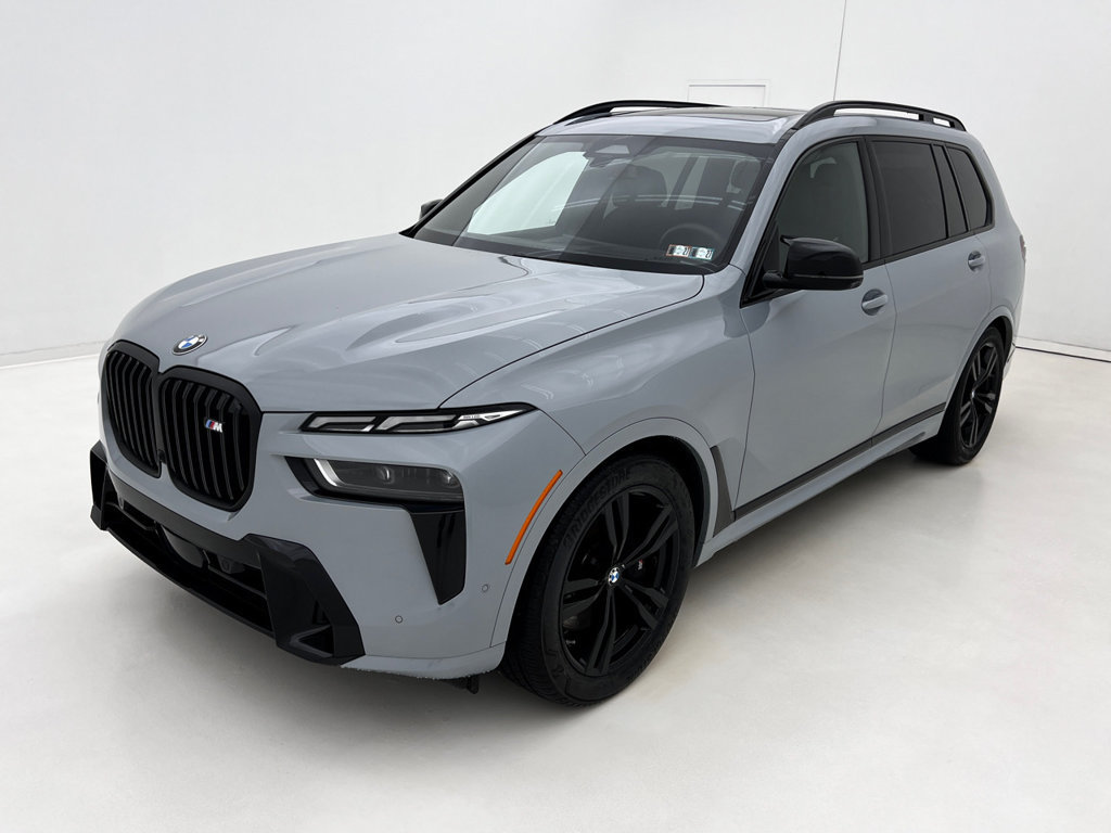 Certified 2025 BMW X7 M60i w/ Climate Comfort Package AWD/4WD image 4
