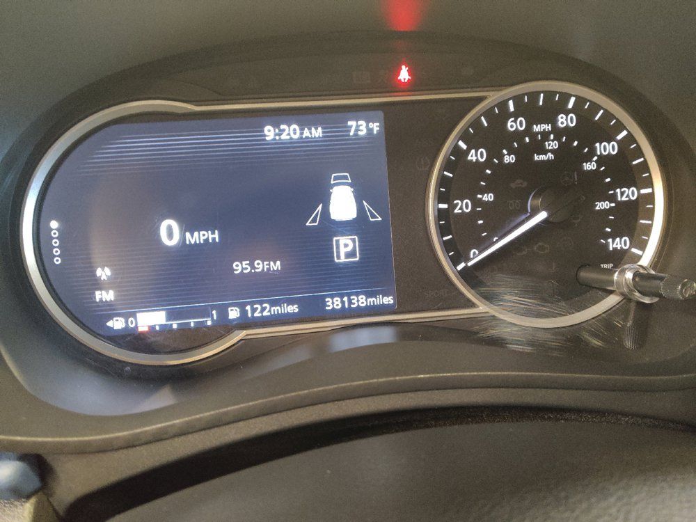 Used 2025 Nissan Versa SV FWD image 23