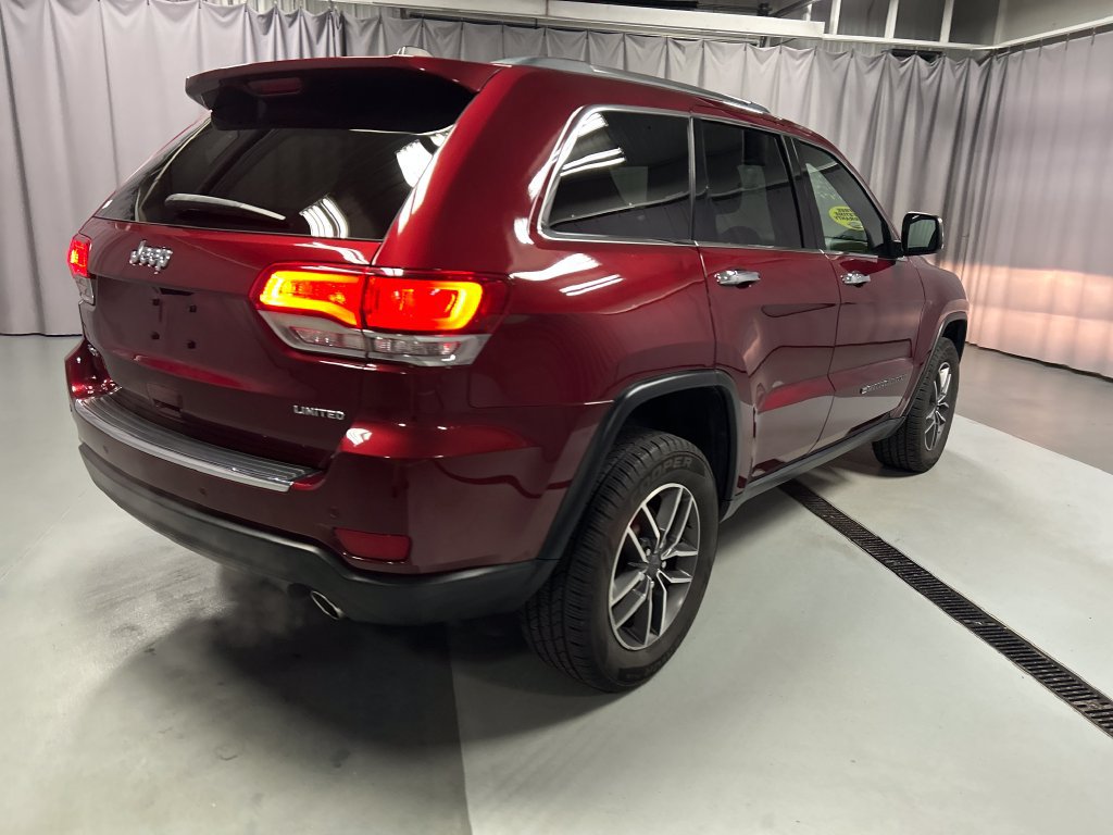 Used 2022 Jeep Grand Cherokee Limited AWD/4WD image 7