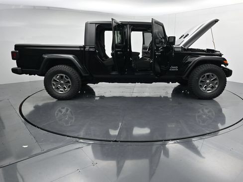 Used 2021 Jeep Gladiator Overland AWD/4WD image 41
