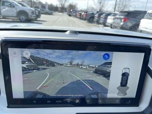 New 2025 Ford Bronco Sport Heritage w/ Convenience Package image 19