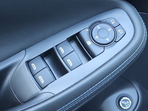 Used 2025 Buick Encore GX Sport Touring w/ Advanced Technology Package image 10