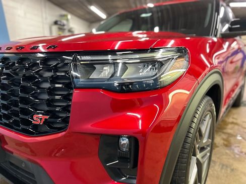 New 2026 Ford Explorer ST image 6