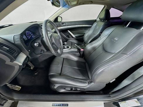 Used 2013 INFINITI G37 Sport RWD image 25