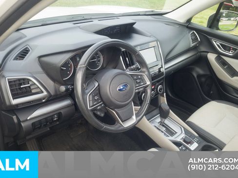 Used 2020 Subaru Forester Premium AWD/4WD image 5