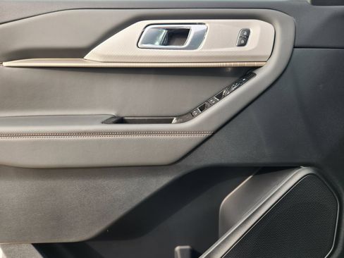 New 2026 Ford Explorer Active w/ Active Comfort Package RWD image 20