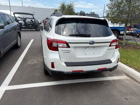 Used 2017 Subaru Outback 2.5i Limited AWD/4WD image 5