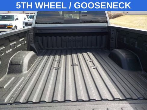 New 2026 GMC Sierra 2500 SLE w/ SLE Value Package; AWD/4WD image 5