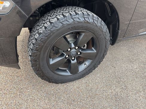 Used 2019 RAM 1500 Lone Star image 21