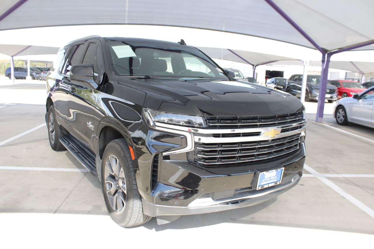 Used 2024 Chevrolet Tahoe LT w/ LT Signature Package AWD/4WD image 11