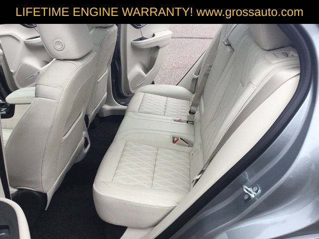 Used 2023 Buick Envision Avenir AWD/4WD image 28