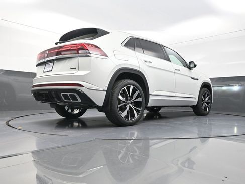 New 2026 Volkswagen Atlas Cross Sport SEL Premium R-Line AWD/4WD image 27