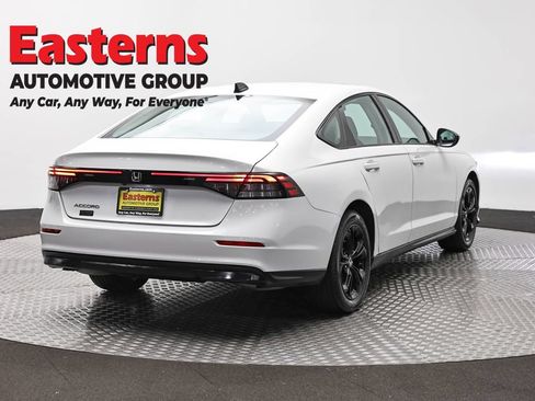 Used 2025 Honda Accord SE image 5