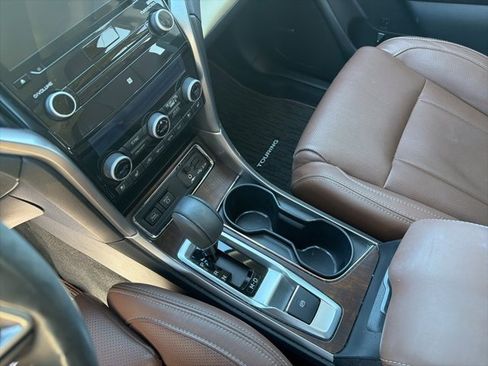 Used 2022 Subaru Ascent Touring image 13