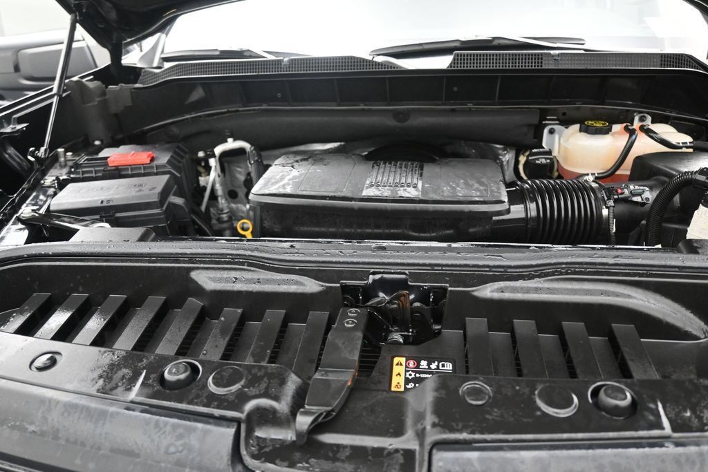 Used 2023 Chevrolet Silverado 1500 RST RWD image 15