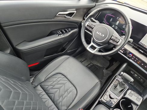 Used 2024 Kia Sportage X-Line w/ X-Line Premium Package image 18