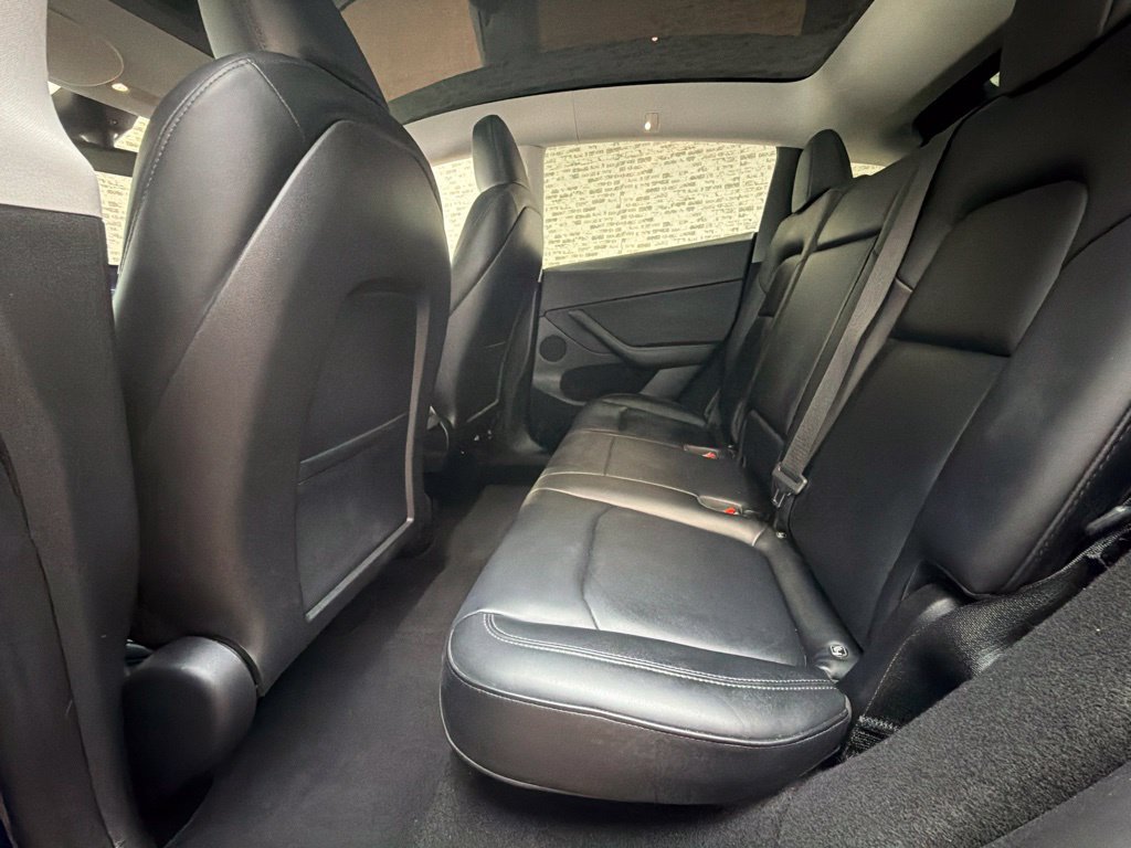Used 2023 Tesla Model Y Long Range AWD/4WD image 14