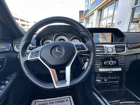 Used 2014 Mercedes-Benz E 350 Sedan image 23