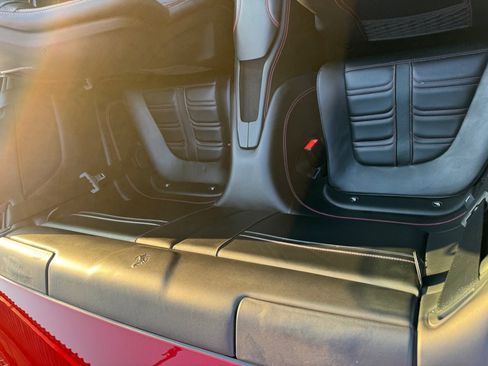 Used 2015 Ferrari California T image 24