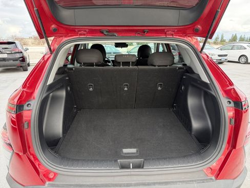 Used 2025 Hyundai Kona SEL image 31