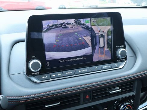 New 2026 Nissan Rogue Rock Creek image 4