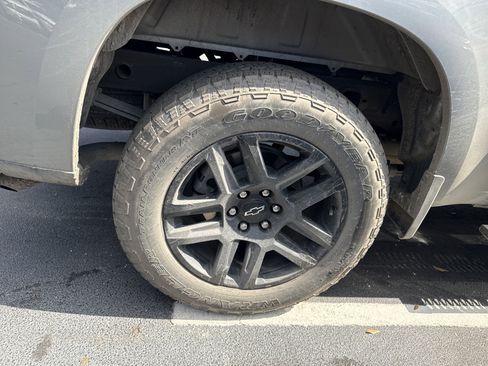 Used 2023 Chevrolet Silverado 1500 RST image 11