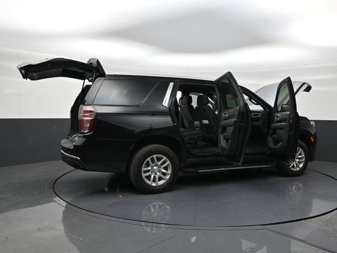 Used 2024 Chevrolet Tahoe LS RWD image 28