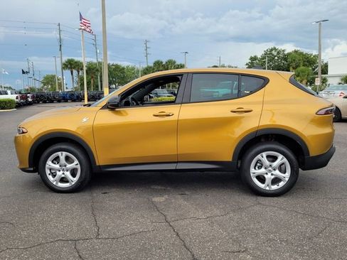 Used 2025 Dodge Hornet GT w/ GT Plus Package AWD/4WD image 4
