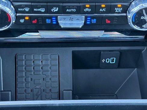 New 2025 Ford F350 Lariat w/ Lariat Ultimate Package image 29