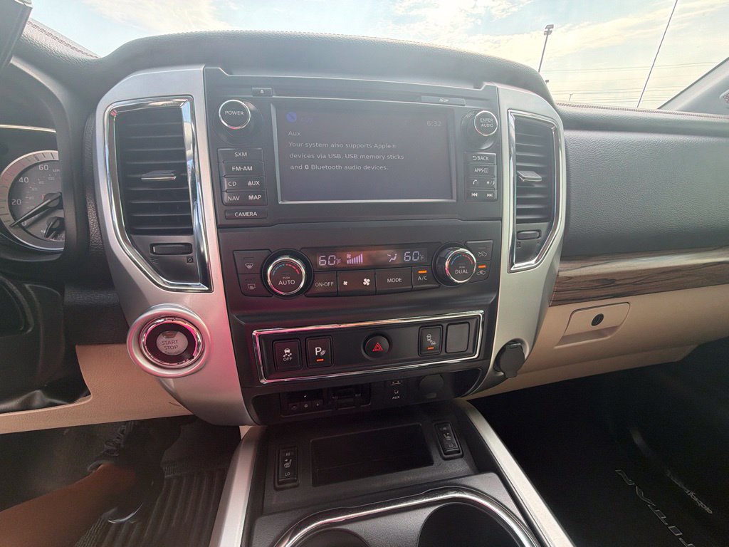 Used 2016 Nissan Titan SL RWD image 24