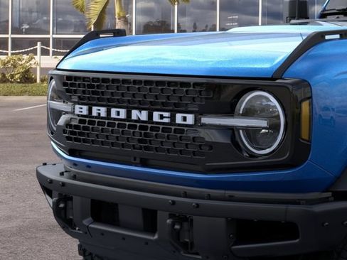 New 2026 Ford Bronco Badlands w/ Black Appearance Package AWD/4WD image 43