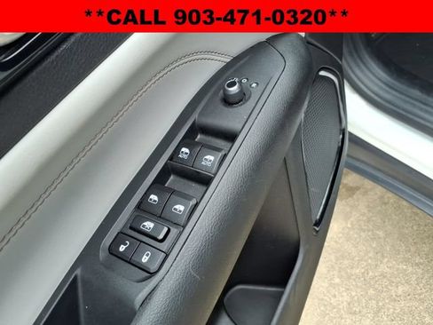 Used 2025 Jeep Compass Limited AWD/4WD image 21