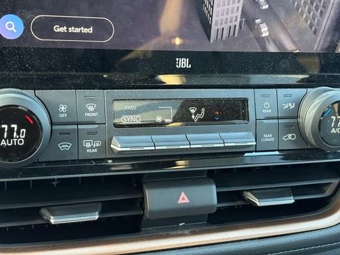 Used 2024 Toyota Grand Highlander AWD Hybrid image 16