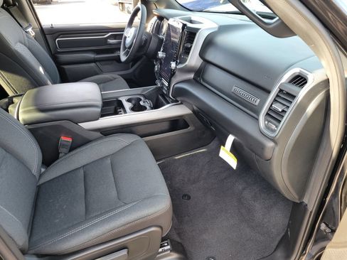 Used 2025 RAM 1500 Big Horn AWD/4WD image 17