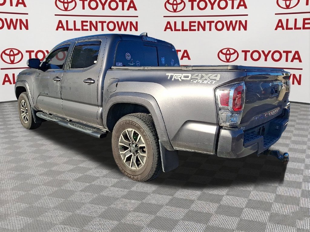 Used 2021 Toyota Tacoma TRD Sport w/ Technology Package AWD/4WD image 4