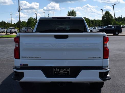 Used 2021 Chevrolet Silverado 1500 Custom RWD image 8