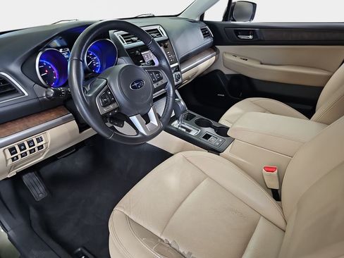 Used 2017 Subaru Outback 2.5i Limited AWD/4WD image 19