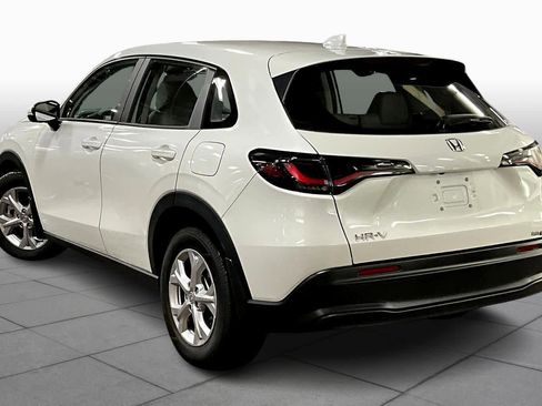 Used 2023 Honda HR-V LX image 12