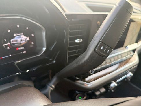 New 2026 GMC Sierra 1500 SLE w/ X31 Off-Road Package image 17