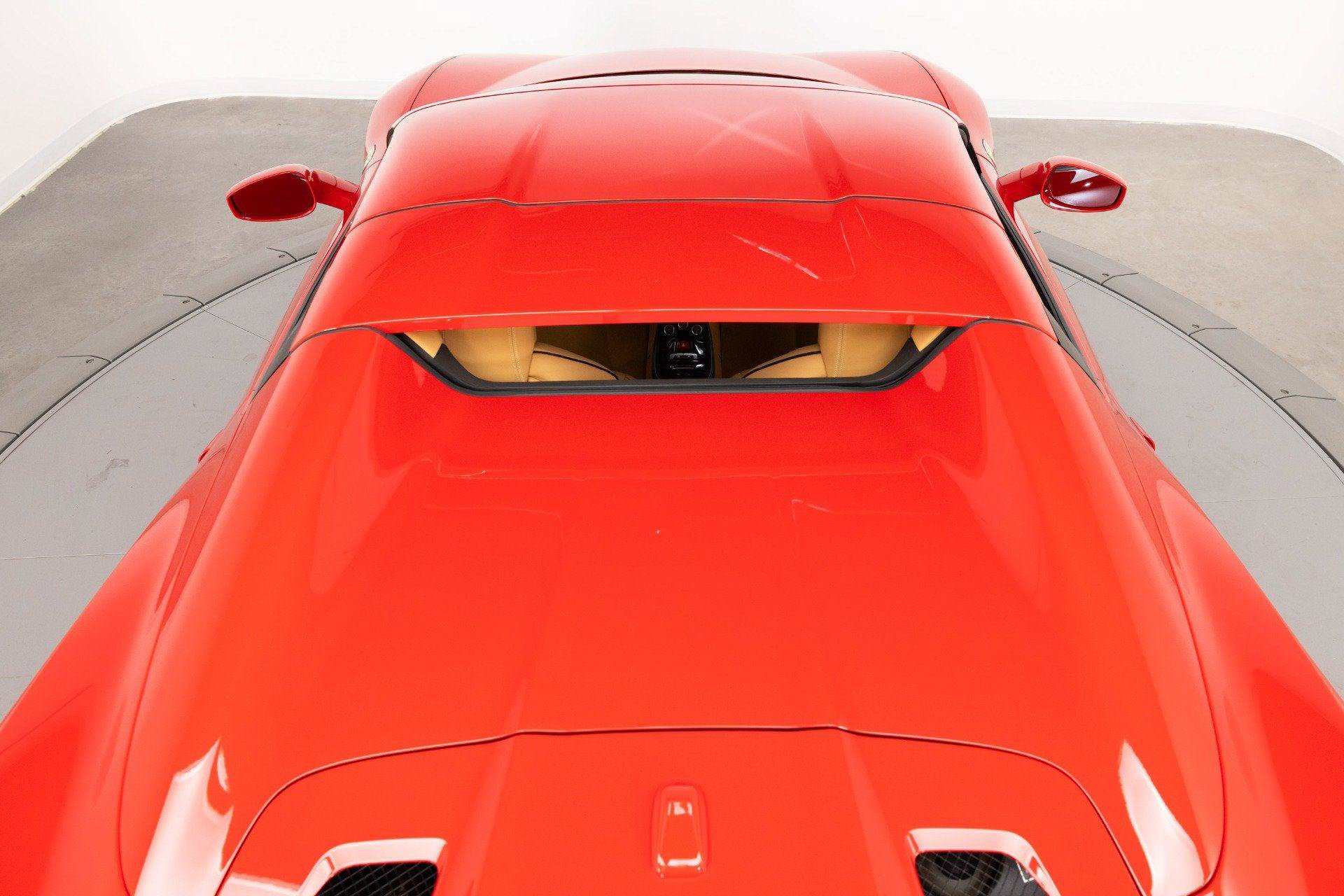Certified 2013 Ferrari 458 Spider RWD image 43