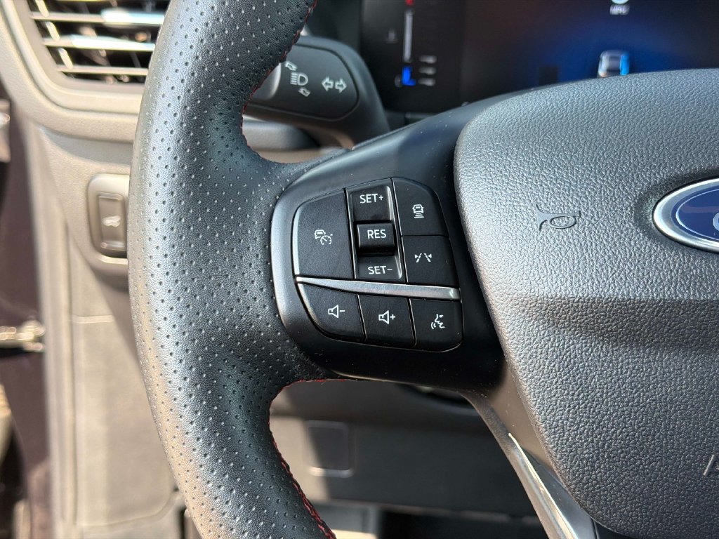 Used 2024 Ford Escape ST-Line w/ Tech Pack #1 AWD/4WD image 27