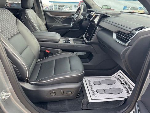 Used 2024 GMC Acadia Denali w/ LPO, Floor Liner Package image 23