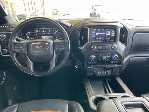 Used 2021 GMC Sierra 1500 AT4 w/ AT4 Preferred Package AWD/4WD image 14