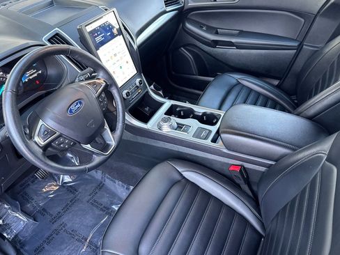 Certified 2024 Ford Edge SEL w/ Convenience Package image 11