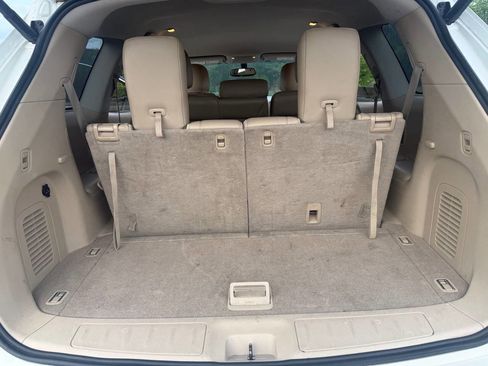 Used 2015 Nissan Pathfinder SL image 28