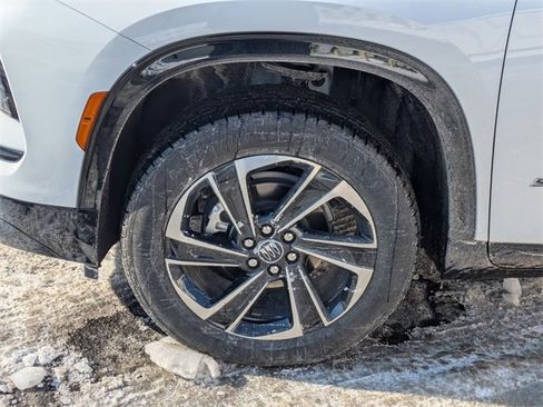 Used 2025 Buick Enclave Sport Touring image 10