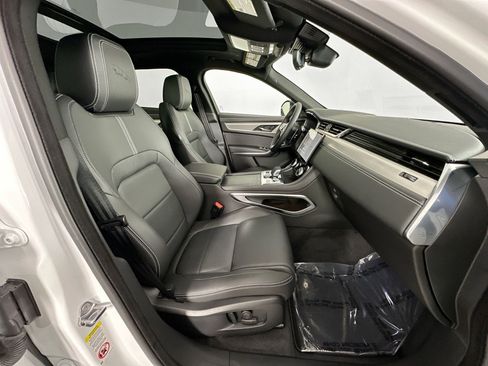 Certified 2026 Jaguar F-PACE R-Dynamic S AWD/4WD image 26