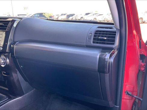 Used 2023 Toyota 4Runner TRD Off-Road Premium w/ Off Road Premium Plus Package image 17